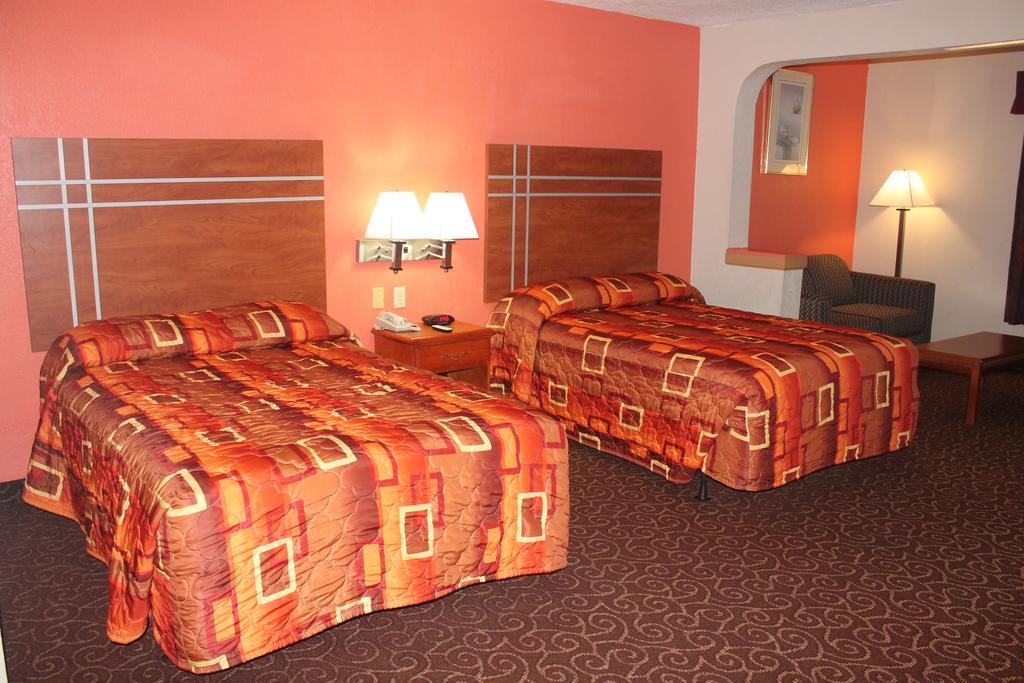 Bays Inn And Suites Baytown Exterior foto