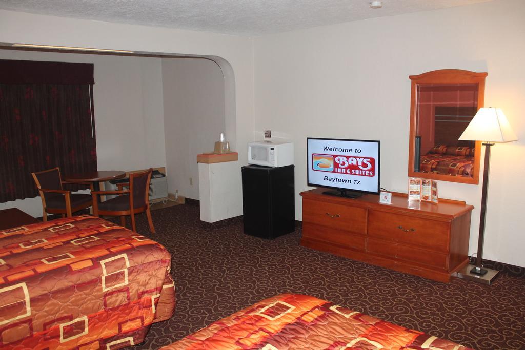 Bays Inn And Suites Baytown Exterior foto